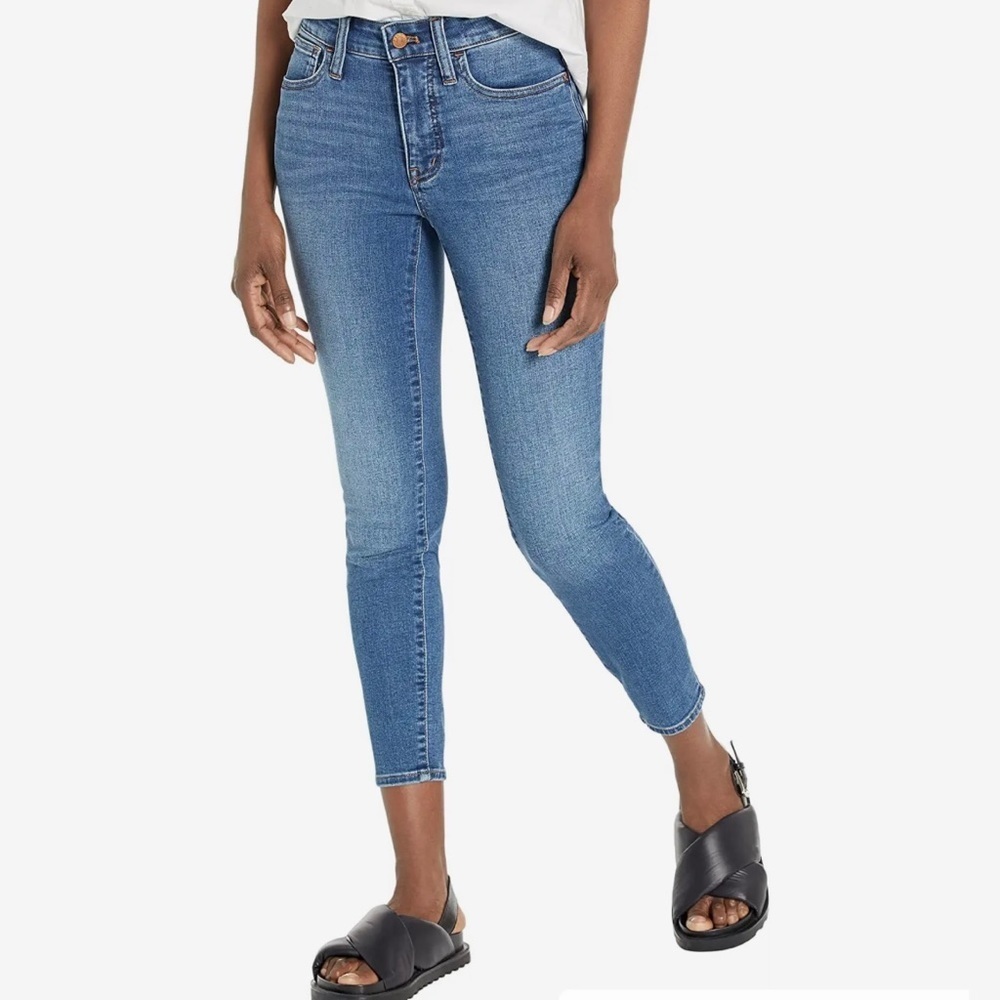 - Madewell 10” Roadtripper skinny jeans